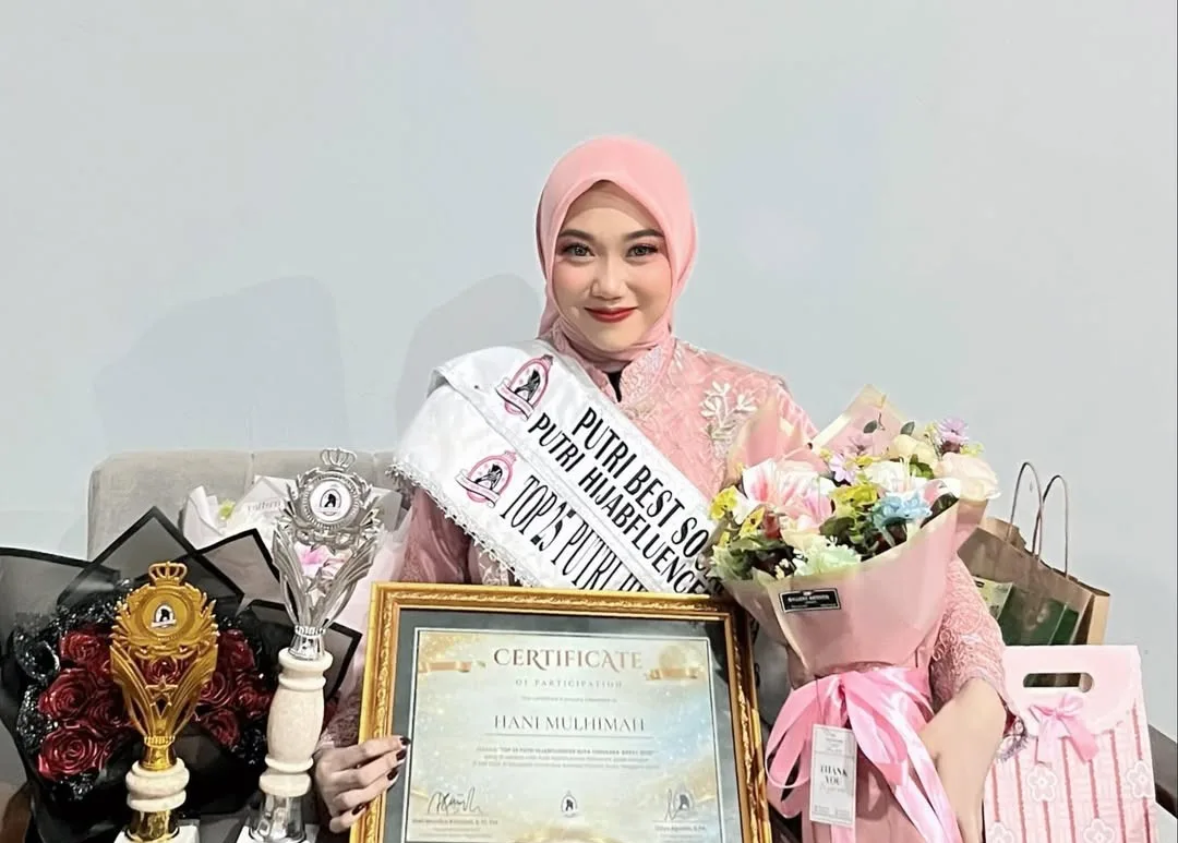 Hani Mulhimmah (Instagram @hanimesilea_)