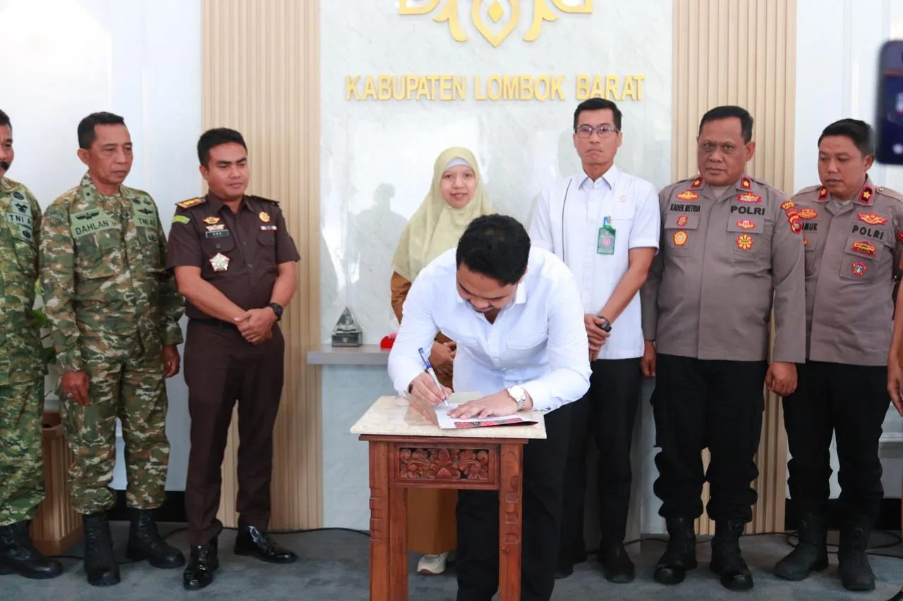Forkopimda Lombok Barat Teken Kesepakatan Bersama, Perkuat Sinergi Sukseskan Pilkades Serentak 2026 