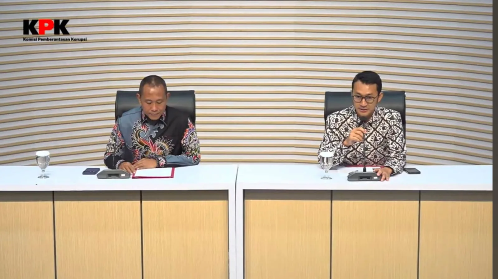 KPK Tetapkan Bupati Lobar LAZ Jadi Tersangka Korupsi, Begini Modus Operandi