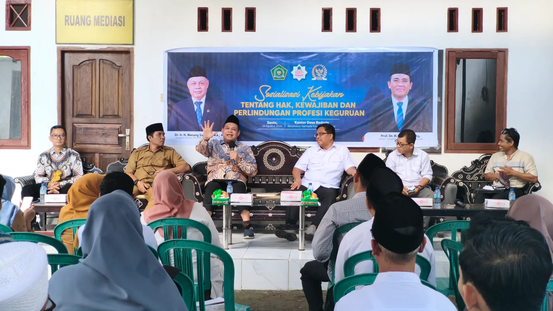 DPR RI  Komisi VIII Bersama UIN Mataram Kompak Lindungi Hak Kewajiban Profesi Guru 