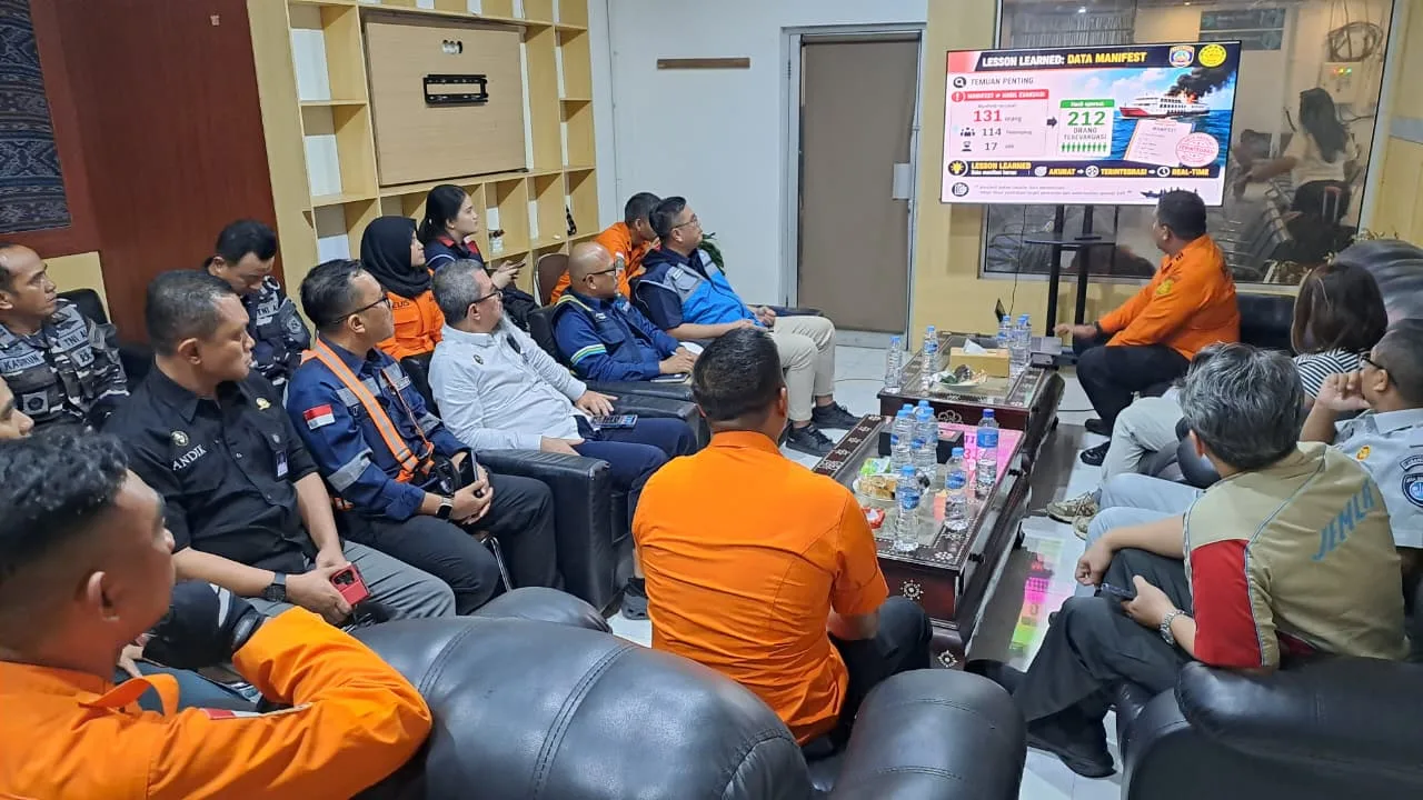 Operasi SAR KMP Putri Yasmin Resmi Ditutup Setelah 8 Hari, Basarnas Mataram Tegaskan Tetap Lakukan Pemantauan